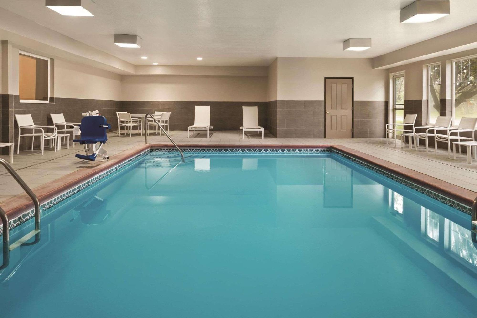 Country Inn & Suites By Radisson, Indianapolis South, In Bagian luar foto
